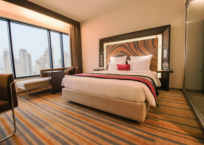 Novotel Kolkata Hotel And Residences